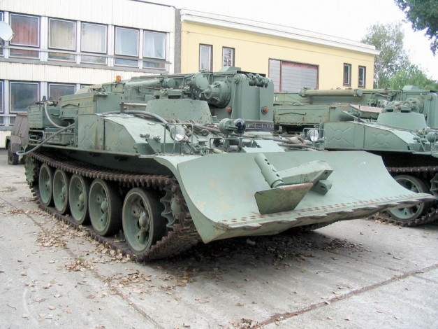 Обои картинки фото техника, военная, гусеничная, бронетехника, инженерная, машина