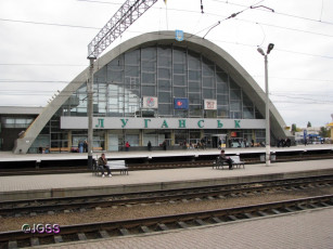 Картинка города здания дома