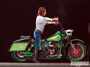 Картинка мотоциклы мото девушкой ss