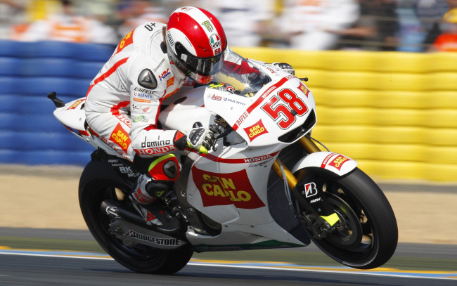 Обои картинки фото marco, simoncelli, спорт, мотоспорт, гонки, мотоцикл