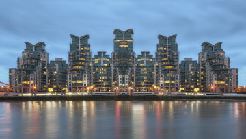 Картинка города -+панорамы высотки