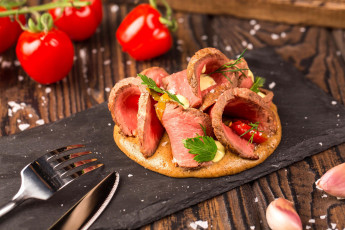 Картинка еда бутерброды +гамбургеры +канапе ветчина мясо закуска помидоры томаты