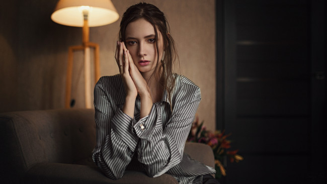 Обои картинки фото девушка, девушки, -unsort , брюнетки, темноволосые, модель