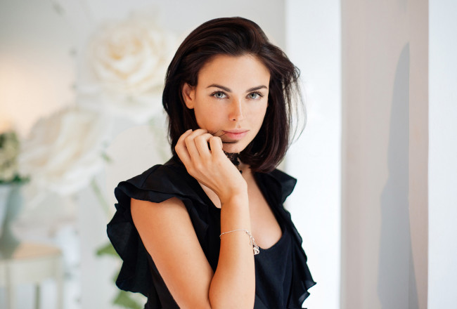 Обои картинки фото девушка, девушки, -unsort , брюнетки, темноволосые, модель