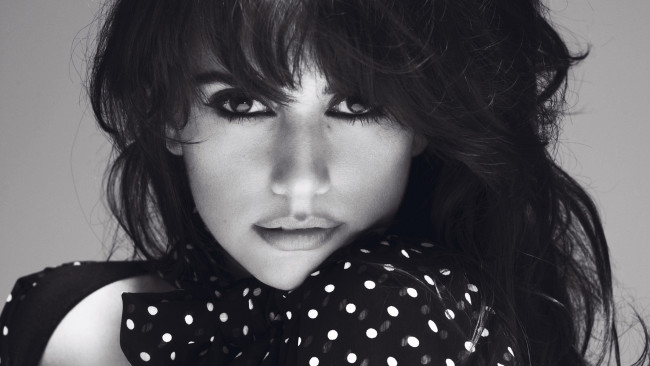 Обои картинки фото девушки, penelope cruz, черно-белая, лицо, актриса