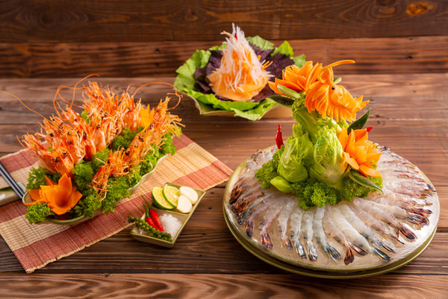 Обои картинки фото еда, рыба,  морепродукты,  суши,  роллы, снедь