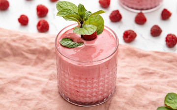 Картинка еда мороженое +десерты ягоды десерт мята малина