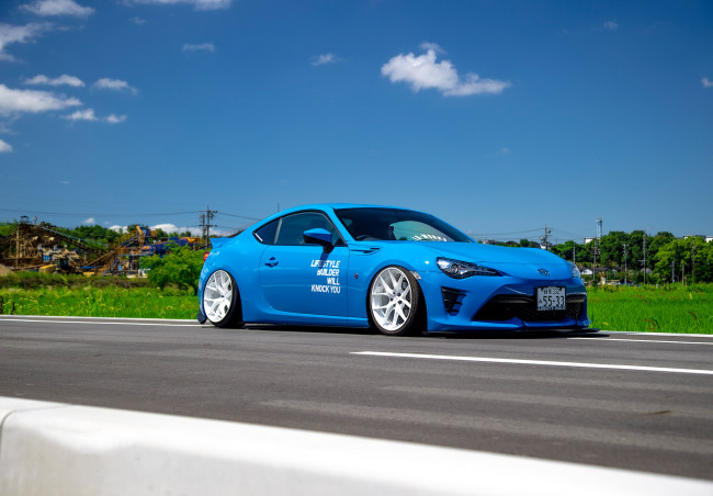 Обои картинки фото автомобили, toyota