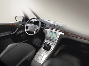 Картинка автомобили интерьеры