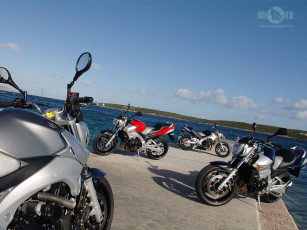 Картинка мотоциклы suzuki