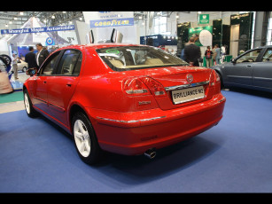 Картинка brilliance m2 автомобили выставки уличные фото