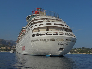 Картинка корабли лайнеры город