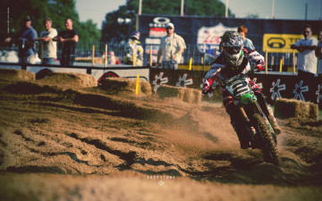 Картинка спорт мотокросс