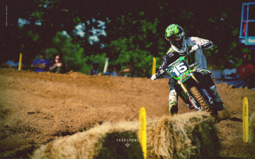 Картинка спорт мотокросс