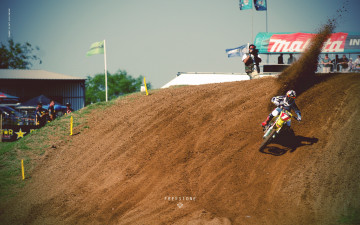 Картинка спорт мотокросс