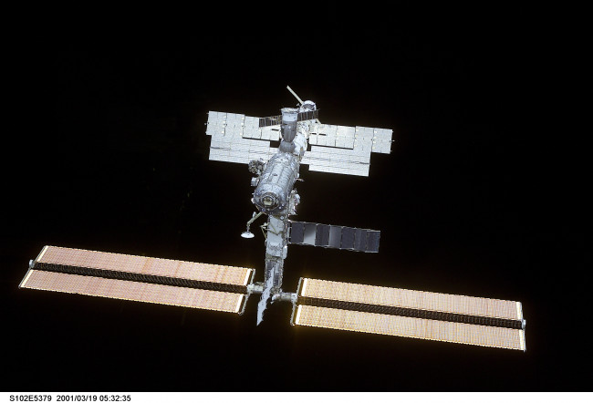 Обои картинки фото космос, космические, корабли, станции, мкс, мир