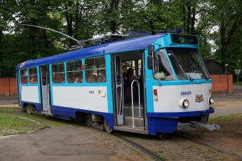 Картинка техника трамваи трамвай рельсы улица город