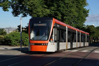 Картинка техника трамваи трамвай рельсы улица город