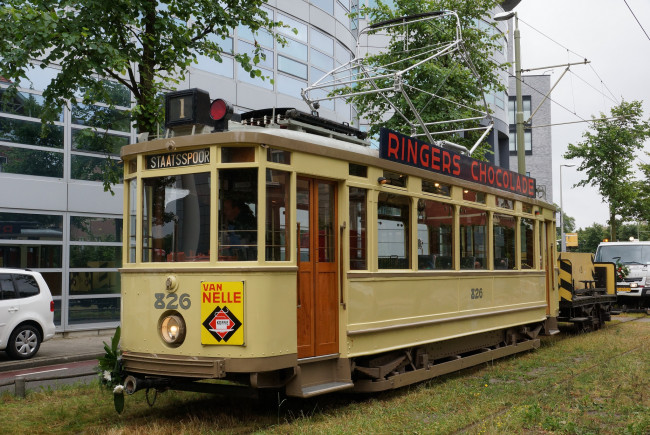 Обои картинки фото техника, трамваи, трамвай, рельсы, улица, город