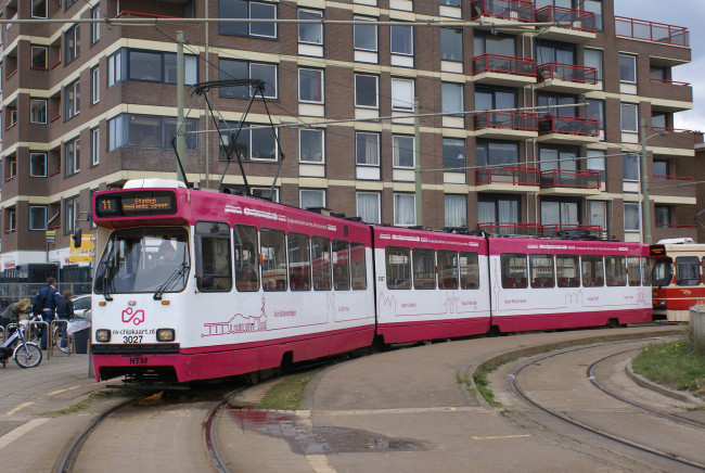 Обои картинки фото техника, трамваи, трамвай, рельсы, улица, город