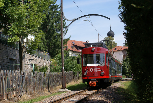Обои картинки фото техника, трамваи, трамвай, рельсы, улица, город
