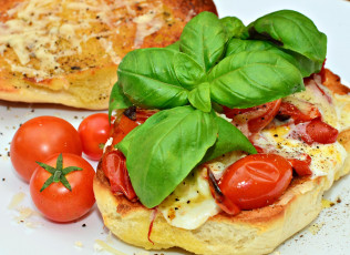 Картинка еда бутерброды +гамбургеры +канапе томаты бутерброд зелень