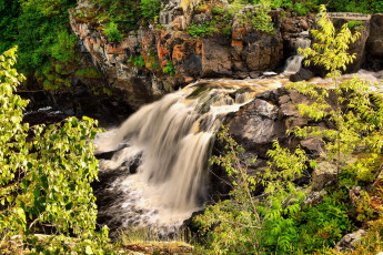 Картинка природа водопады лес река водопад