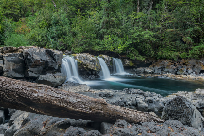 Обои картинки фото природа, водопады, река, лес, водопад
