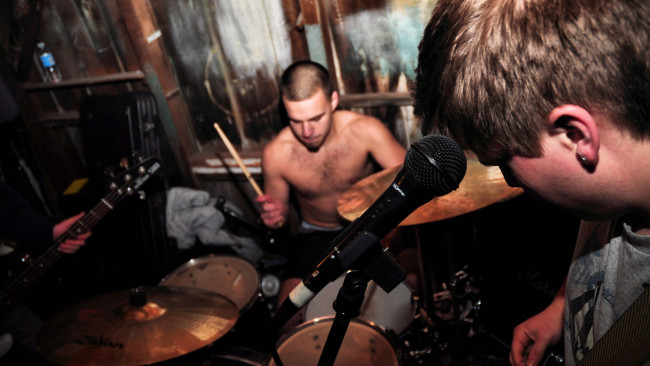 Обои картинки фото музыка, -временный, музыкант, группа, мужчина