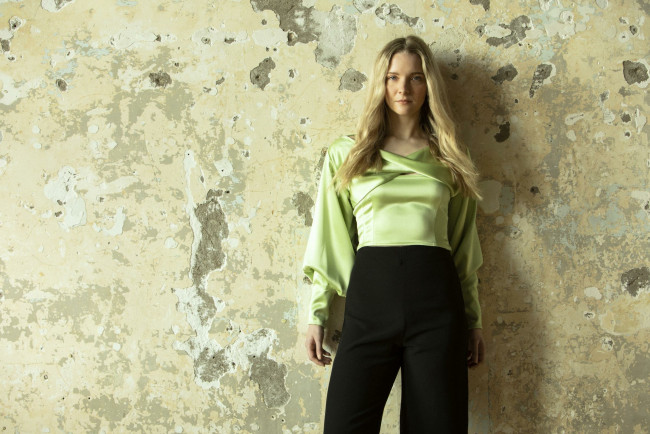 Обои картинки фото morfydd clark, девушки, - блондинки,  светловолосые, морфидд, кларк, морвед, актриса, театр, кино, телевидение, знаменитости