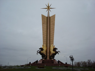 Картинка астана города памятники скульптуры арт объекты