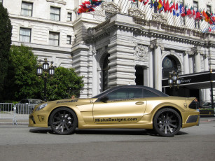 Картинка автомобили выставки уличные фото