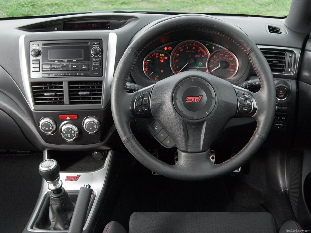 Обои картинки фото автомобили, спидометры, торпедо