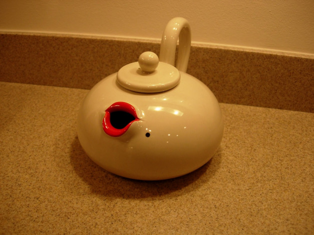 Обои картинки фото разное, посуда, столовые, приборы, кухонная, утварь, веселый, чайник