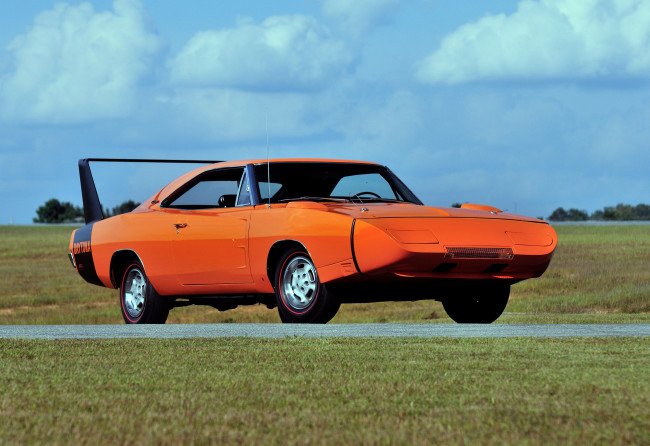 Обои картинки фото автомобили, dodge, orange, bee, super, daytona