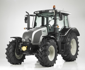Картинка техника тракторы valtra