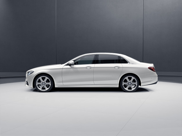 Обои картинки фото автомобили, mercedes-benz, e, 300, l, amg, line