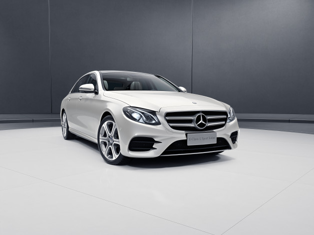 Обои картинки фото автомобили, mercedes-benz, e, 300, l, amg, line