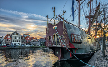 Картинка корабли парусники мачты паруса