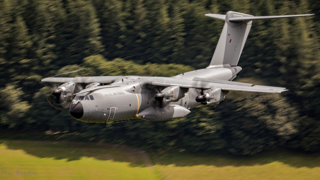 Обои картинки фото a400m, авиация, военно-транспортные самолёты, транспорт, войсковой