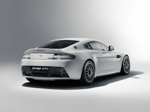 Картинка автомобили aston martin
