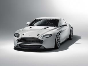 Картинка автомобили aston martin