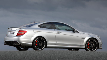 Картинка mercedes coupe автомобили benz мощь изящество стиль автомобиль скорость