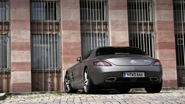Обои картинки фото mercedes, sls, автомобили, benz, скорость, изящество, мощь, стиль, автомобиль