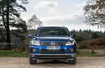Картинка автомобили volkswagen v6 touareg синий 2014г uk-spec r-line tdi