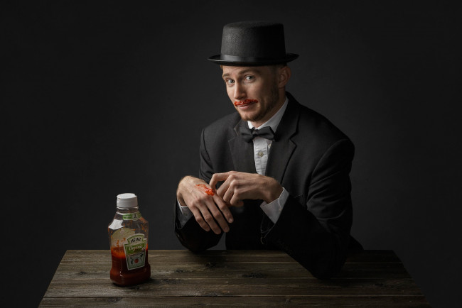 Обои картинки фото юмор и приколы, ketchup, студия, портрет, кетчуп