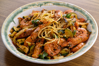 Картинка еда рыба +морепродукты +суши +роллы макароны овощи креветки