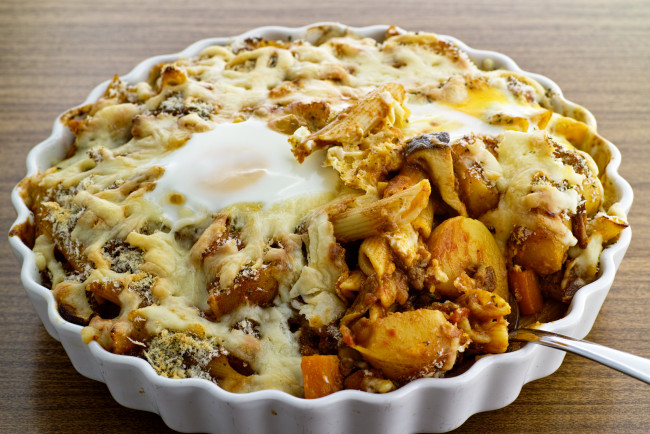 Обои картинки фото еда, вторые блюда, заправка, макароны