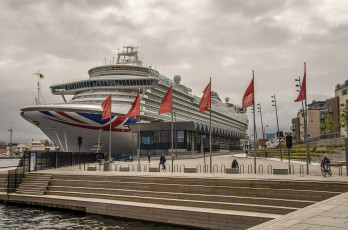 Картинка корабли лайнеры круиз лайнер