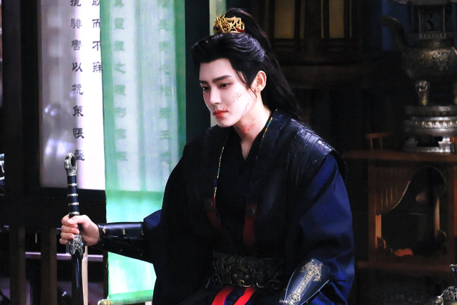 Обои картинки фото bird bone, кино фильмы, -unknown , другое, парень, меч, комната